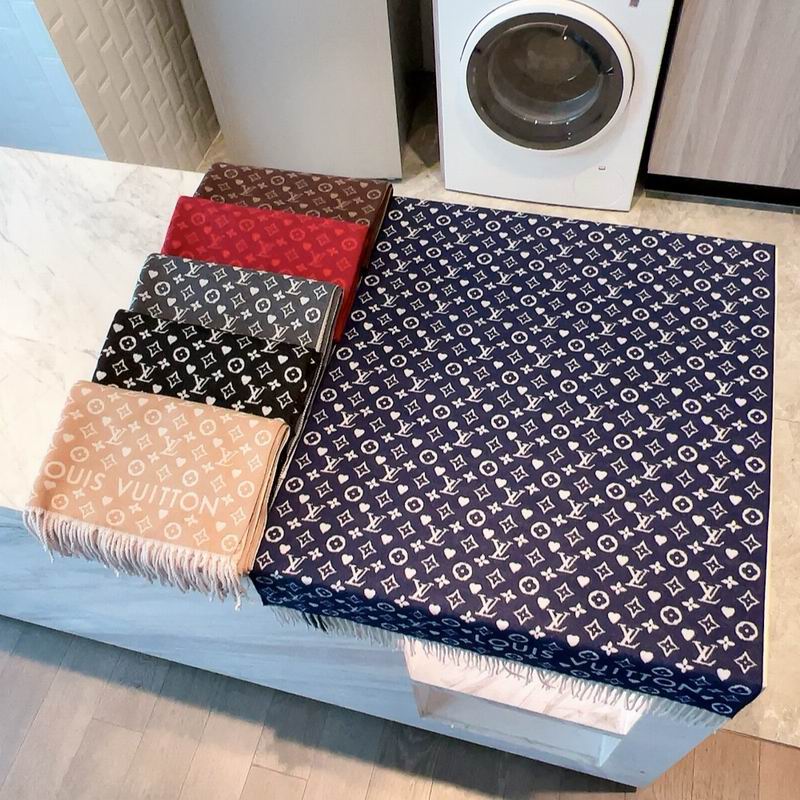 LV scarf 65X180cm E28
